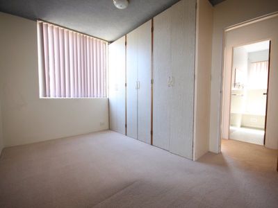 12 / 1 Racecourse Place, Eastlakes