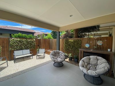 130 / 230 Pulgul Street, Urangan