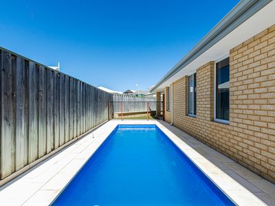 16 Harford Grove, Yanchep