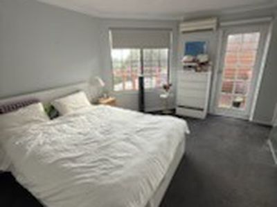 2/52 Hastings Street, Scarborough