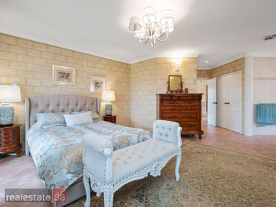 12 De Havilland View, Maylands