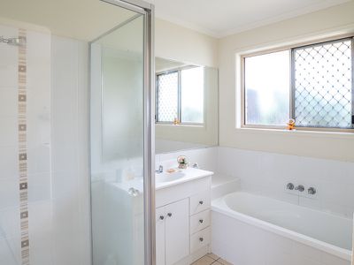 12 Picadilly Circuit, Urraween