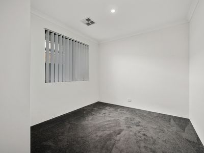 34 Hickman Drive, Piara Waters