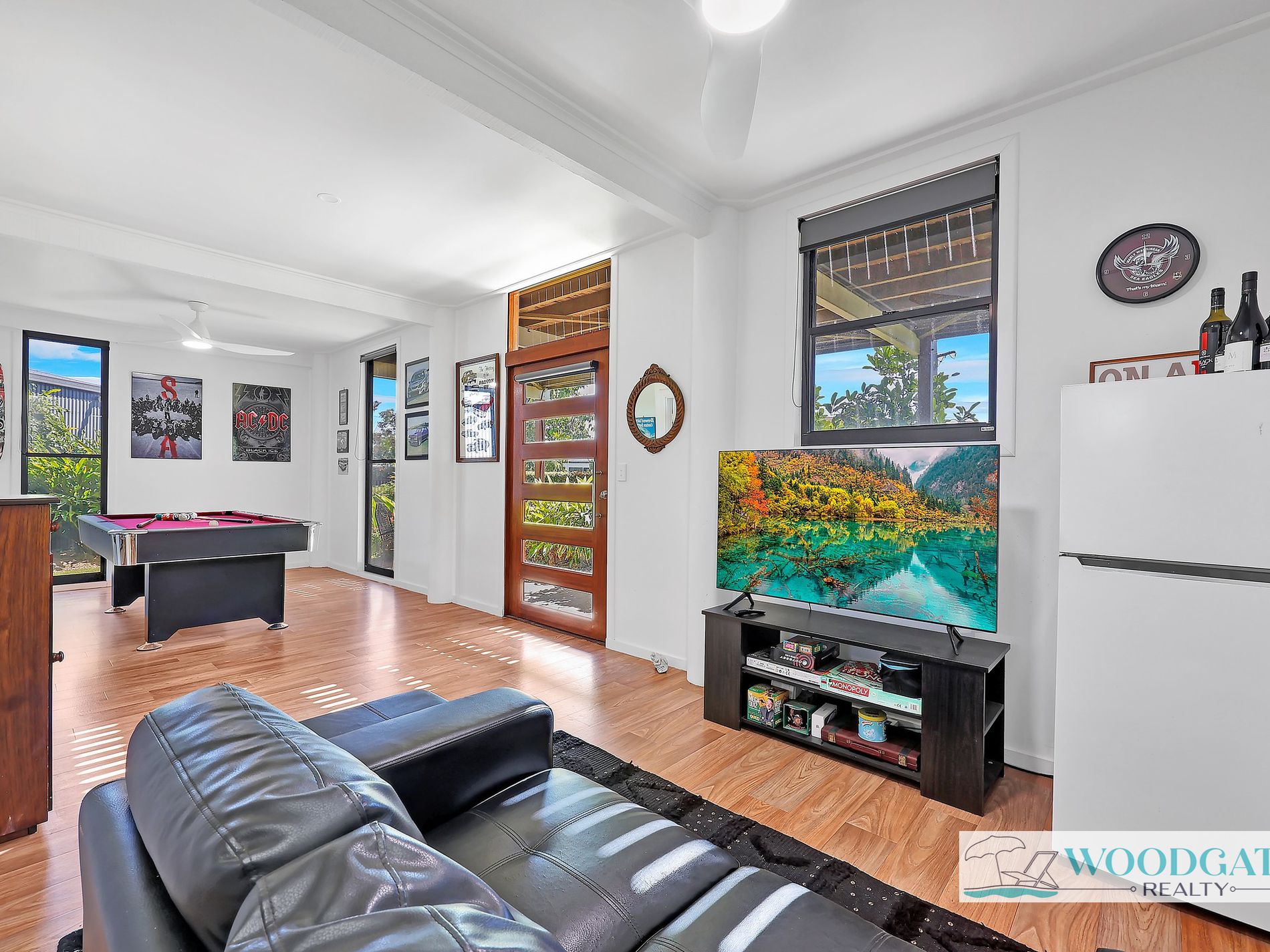 27 MACKEREL STREET, Woodgate