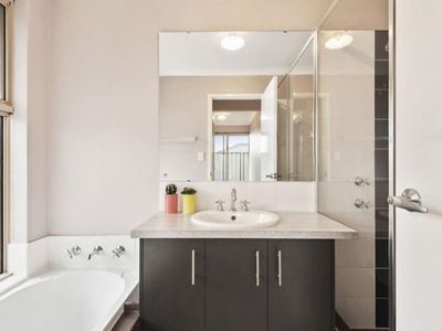 66 Alpina Promenade, Banksia Grove