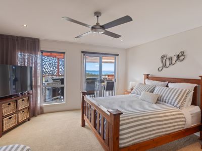 64 Kb Timms Drive, Eden