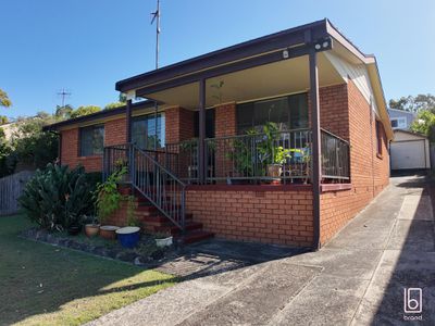 6 & 6A Woolana Avenue, Budgewoi