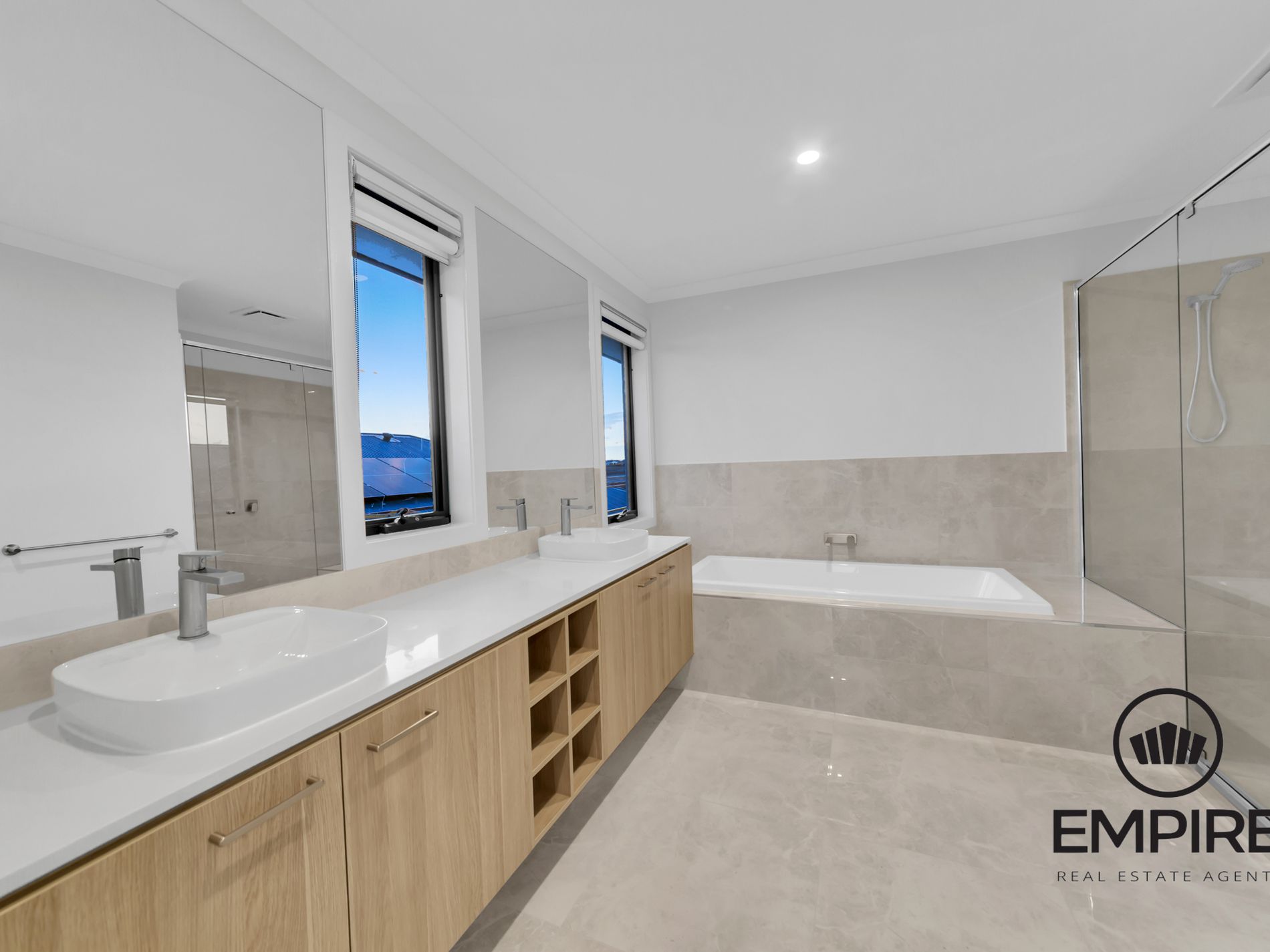 141 Yeungroon Boulevard, Clyde North