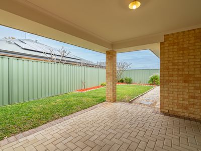 5 Explorers Crescent, Baldivis