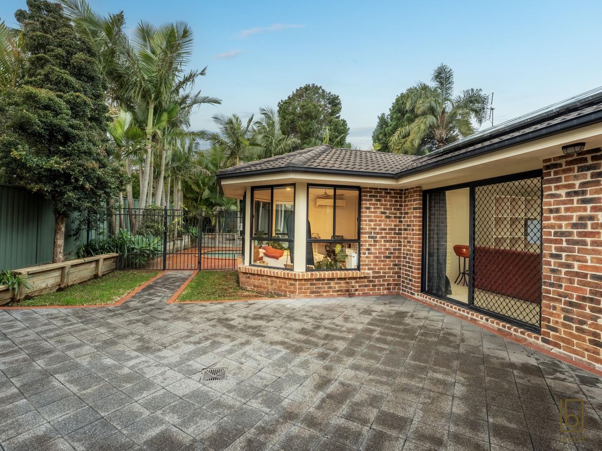 14 Dundonald Road, Hamlyn Terrace