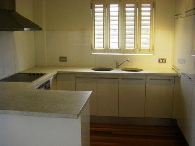 5 / 2 Murranar Road, Towradgi