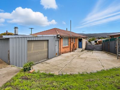 32 Stoke St, Ravenswood