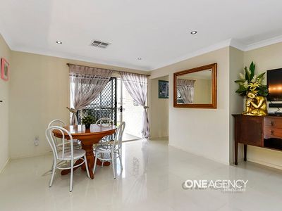 27 Thanbarran Pl, Inala