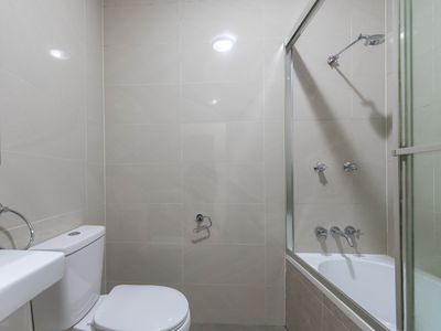 9 / 12-14 Banks Street, Parramatta