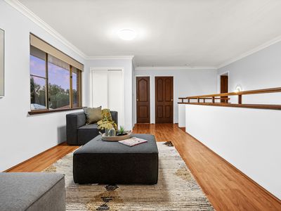 8 Heatherlea Parkway, Leeming