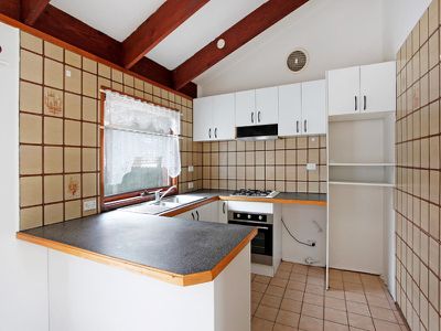 2 Cotham Square, Hampton Park