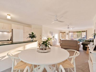 22 / 2 North Street, Golden Beach