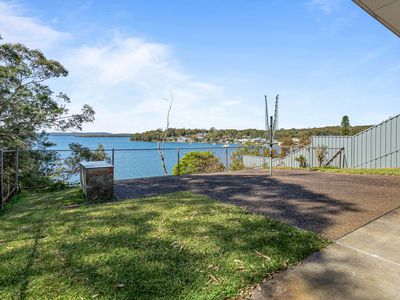 23 Beach Road, Balcolyn