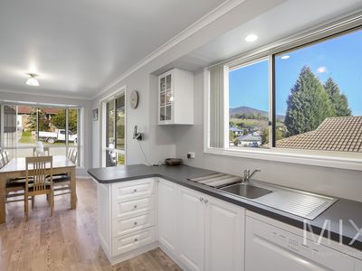 91 Sunshine Road, Austins Ferry