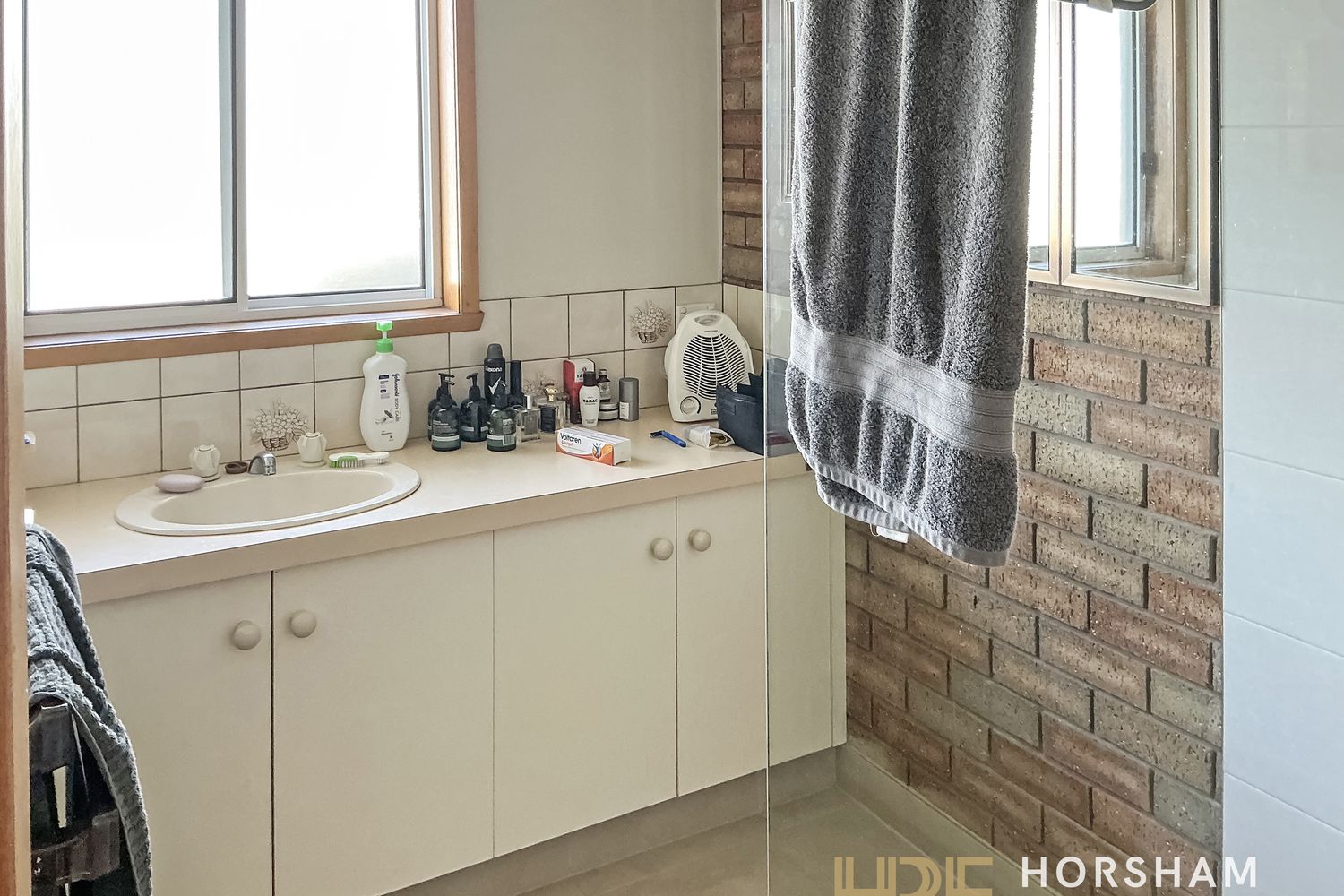 2 / 10 Gleed Street, Horsham