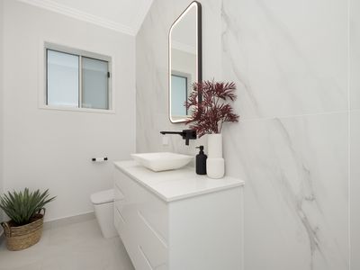 8 Waterbury Terrace, Idalia