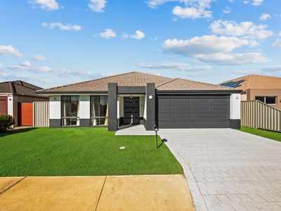 14 Berkeley Loop, Piara Waters