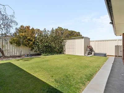 10 Teague Way, Lakelands