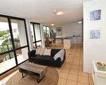 8 / 2 Maroubra Street, Maroochydore