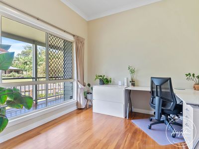 27 Jordana Place, Glass House Mountains