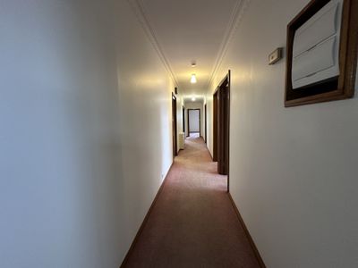 1 / 2 Clarence Street, Geelong West