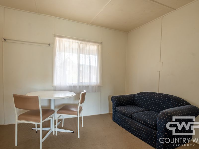 4 / 9971 New England Highway, Glen Innes