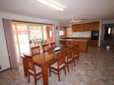 2 Harvard Place, Wangaratta