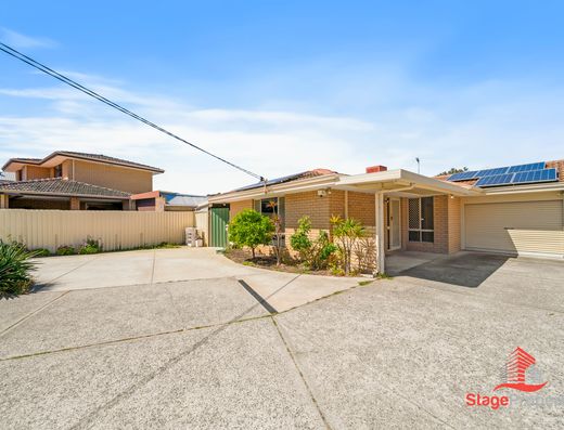Modern Duplex 3 x 1Living in Willetton