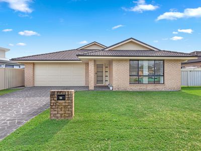 37 Wamara Crescent, Forster