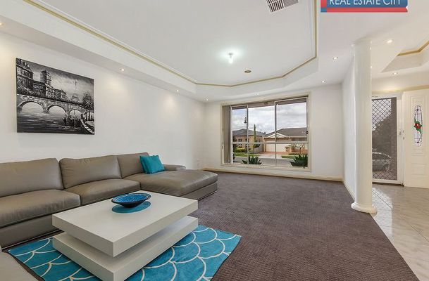 47 Rio Grande Drive, Roxburgh Park