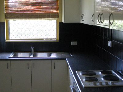 1 / 69 Lake Entrance Road, Warilla