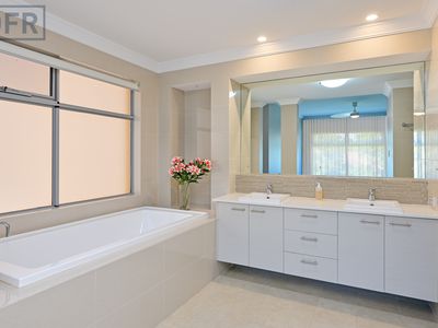 83 Fraser Street, East Fremantle