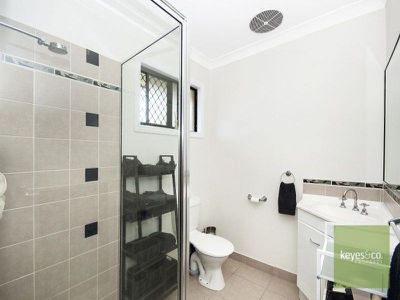 13 Fuji Court, Mount Louisa