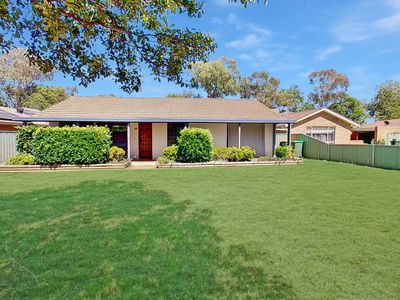 19 Potter Close, Dubbo