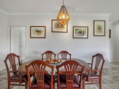 6 Channel Court, Pie Creek