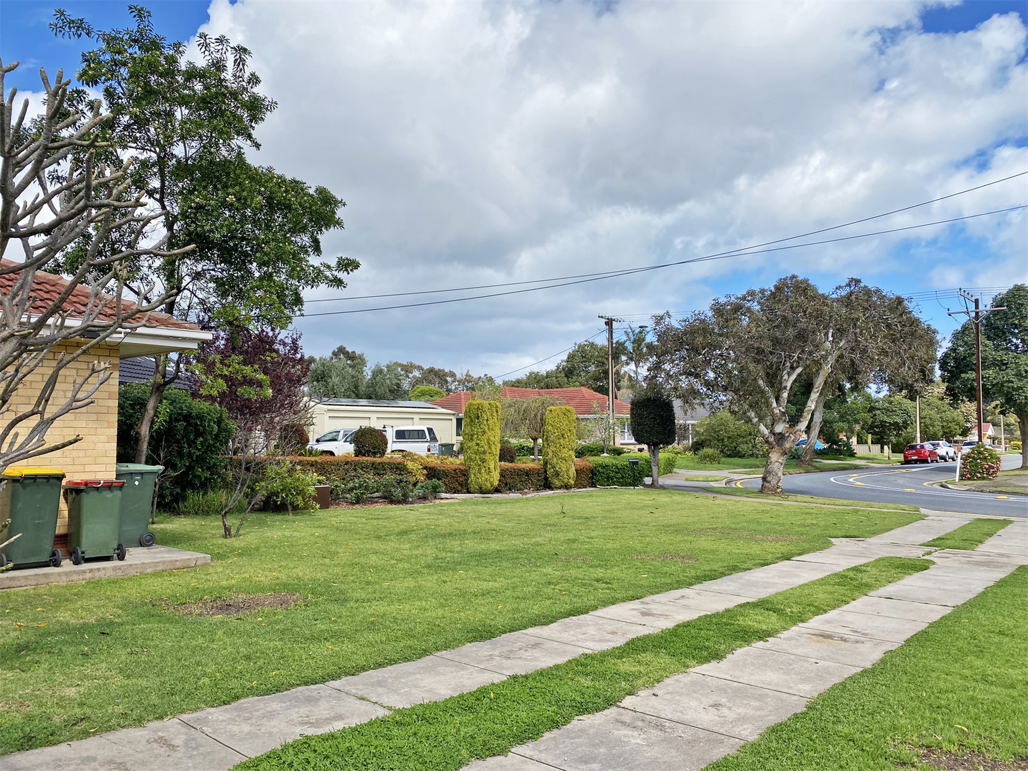 31 Oakleigh Road, Marion