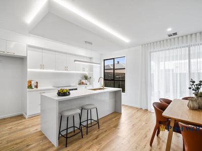 14 Pitchstone Circuit, Epping