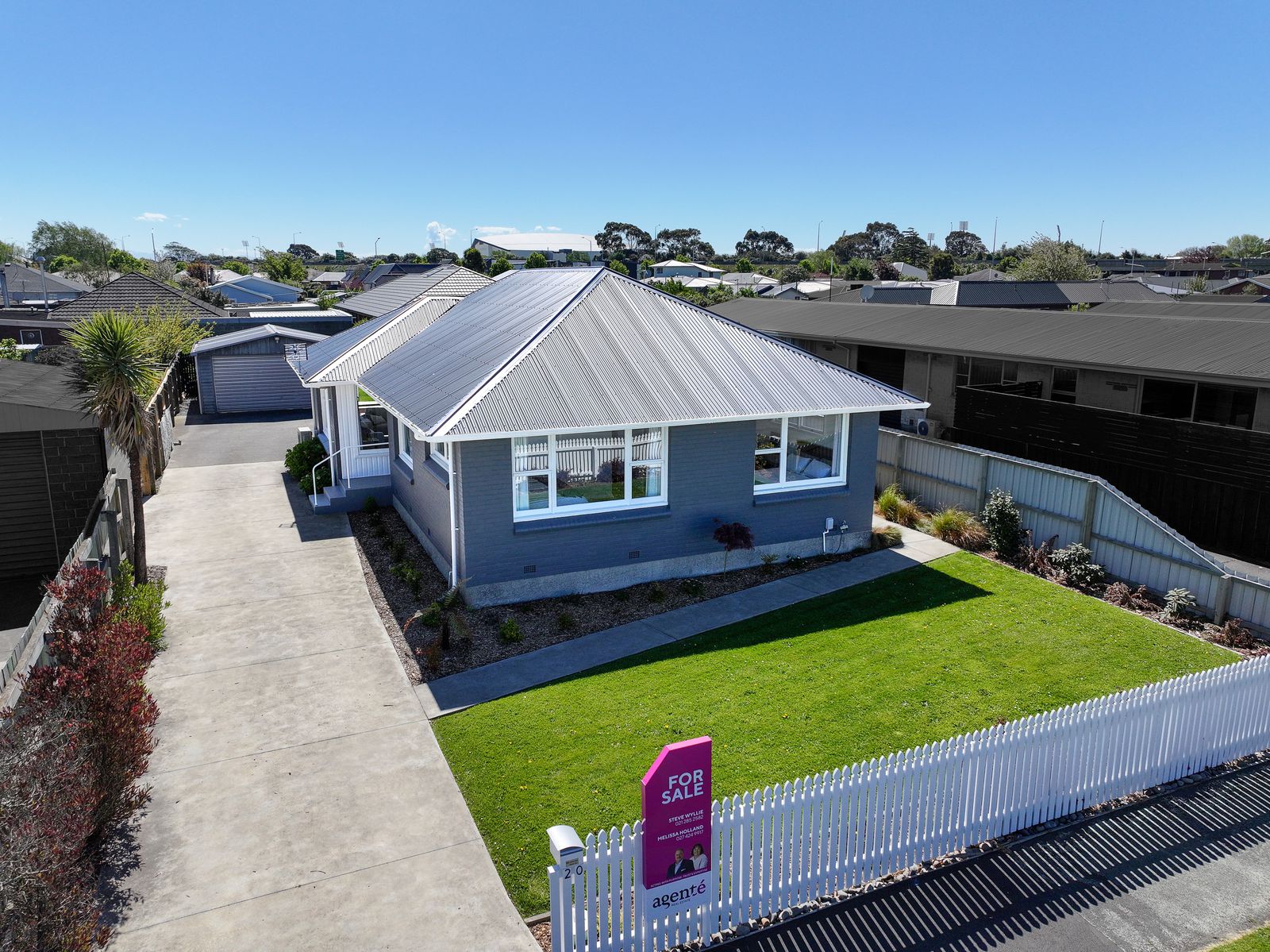 20 Blakehall Place