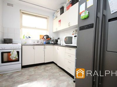 5 / 32 Hampden Road, Lakemba