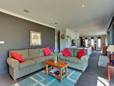 12 Emma Street, Cygnet