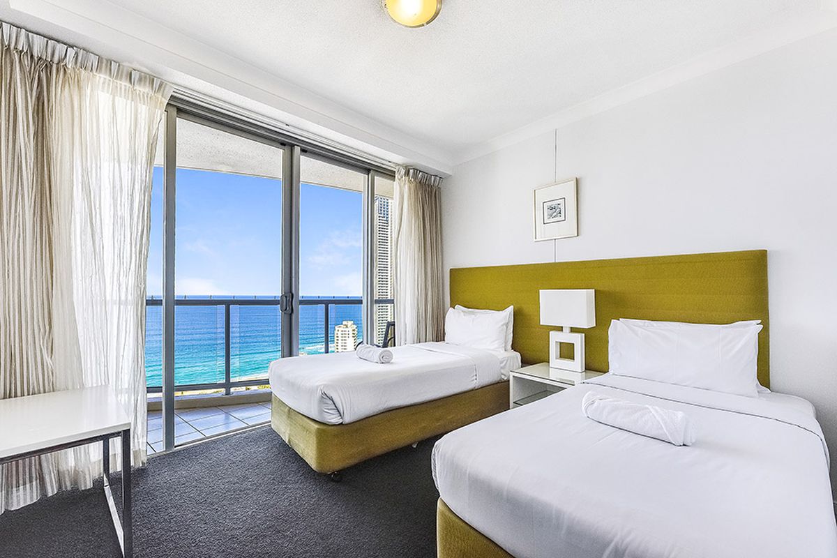 2335 / 23 Ferny Avenue, Surfers Paradise