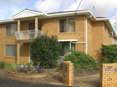 2 / 281 Darling Street, Dubbo
