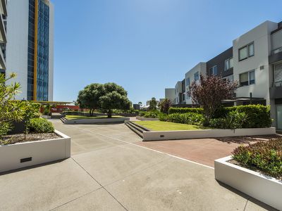 903 / 30 The Circus, Burswood
