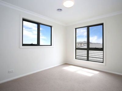 3 Cockatiel Street, Narre Warren
