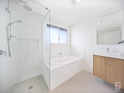 6 Durian Street, Wadalba